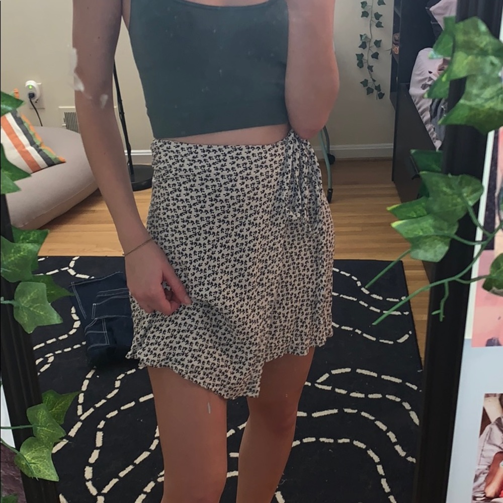 BRANDY FLORAL WRAP SKIRT